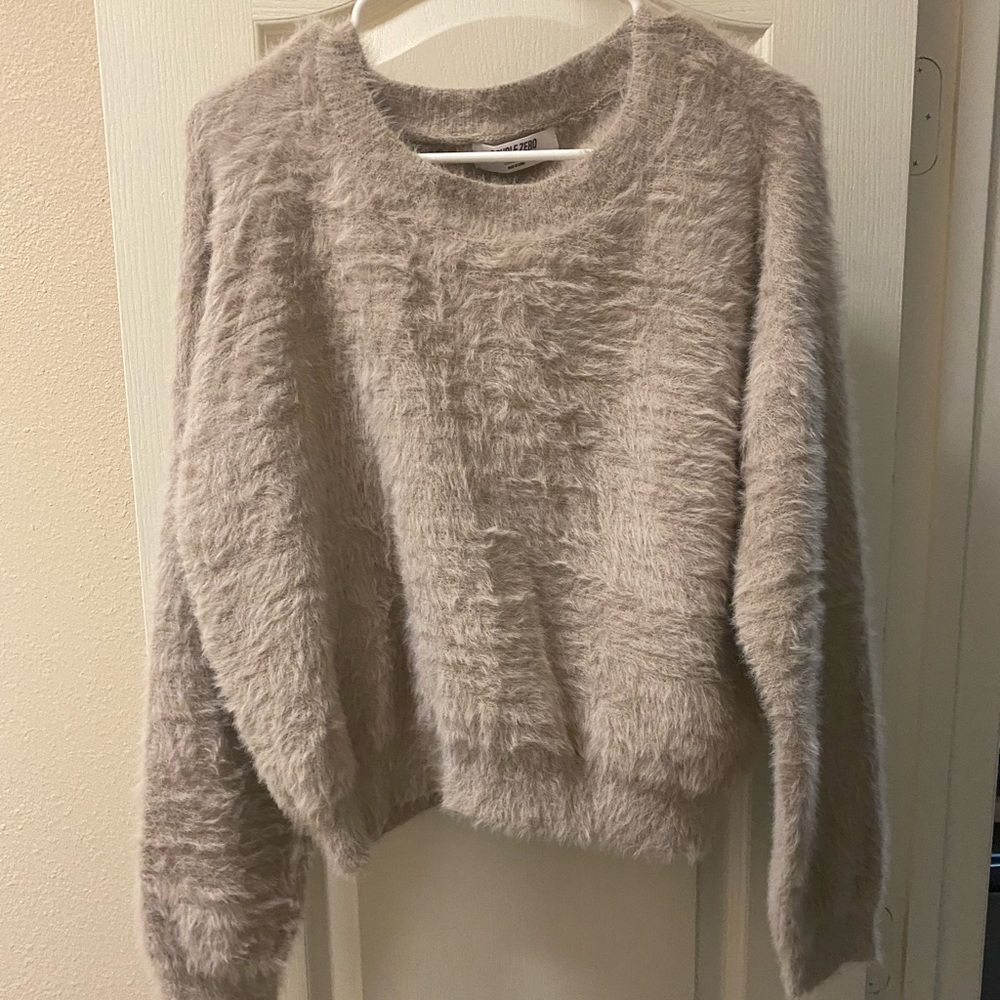 Adorable and SOFT sweater